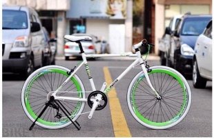 하이브리드자전거3