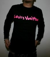 루이비통그래피티3
