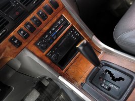 무쏘스포츠하프탑2